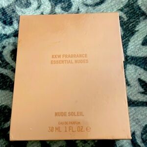 KKW Fragrance Essential Nude